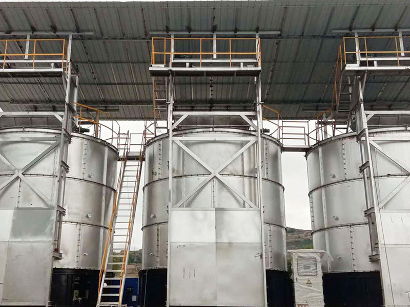 猪粪发酵罐